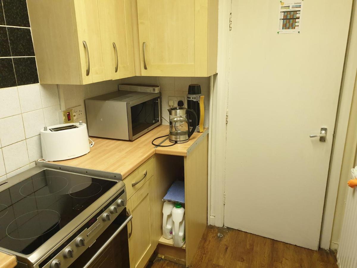 Splendid 4Bedrooms Shared Home Manchester Ngoại thất bức ảnh