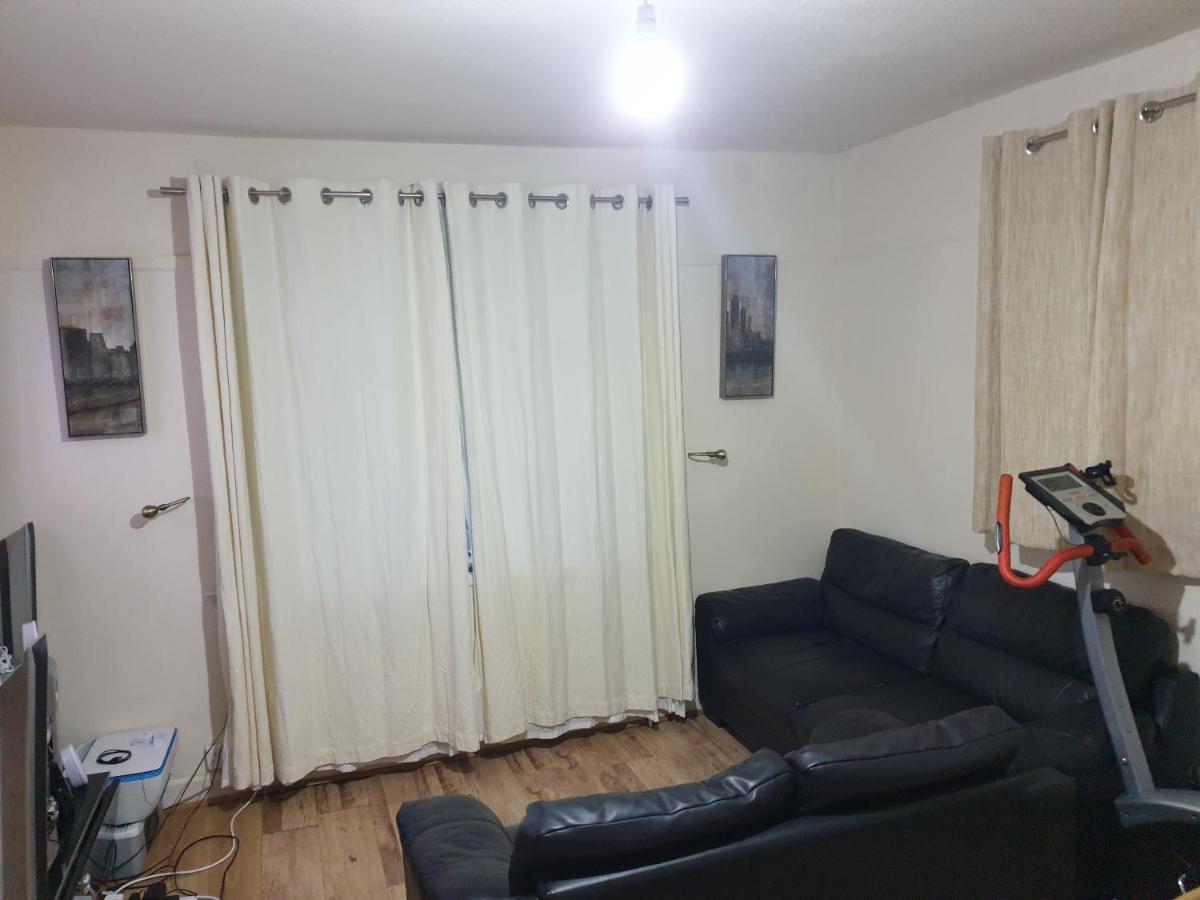 Splendid 4Bedrooms Shared Home Manchester Ngoại thất bức ảnh