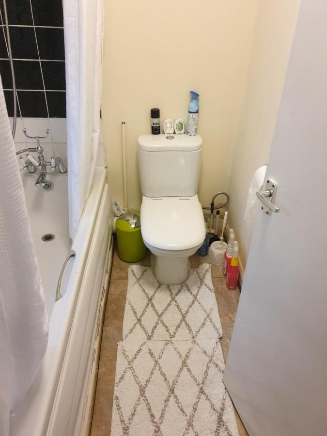 Splendid 4Bedrooms Shared Home Manchester Ngoại thất bức ảnh