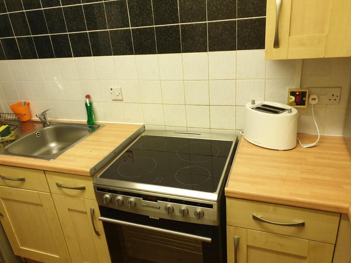 Splendid 4Bedrooms Shared Home Manchester Ngoại thất bức ảnh