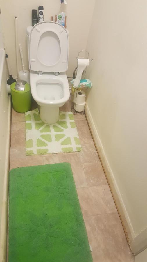Splendid 4Bedrooms Shared Home Manchester Ngoại thất bức ảnh