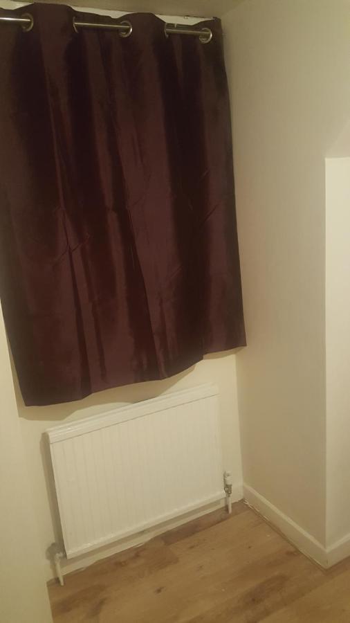 Splendid 4Bedrooms Shared Home Manchester Ngoại thất bức ảnh